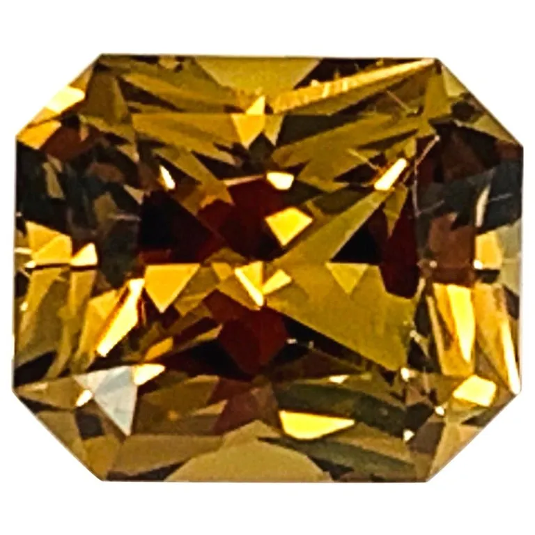 6.40 Carat Golden Zircon, Unset Engagement Ring or Necklace Enhancer Gemstone