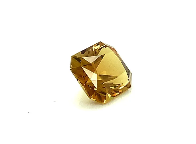 6.40 Carat Golden Zircon, Unset Engagement Ring or Necklace Enhancer Gemstone