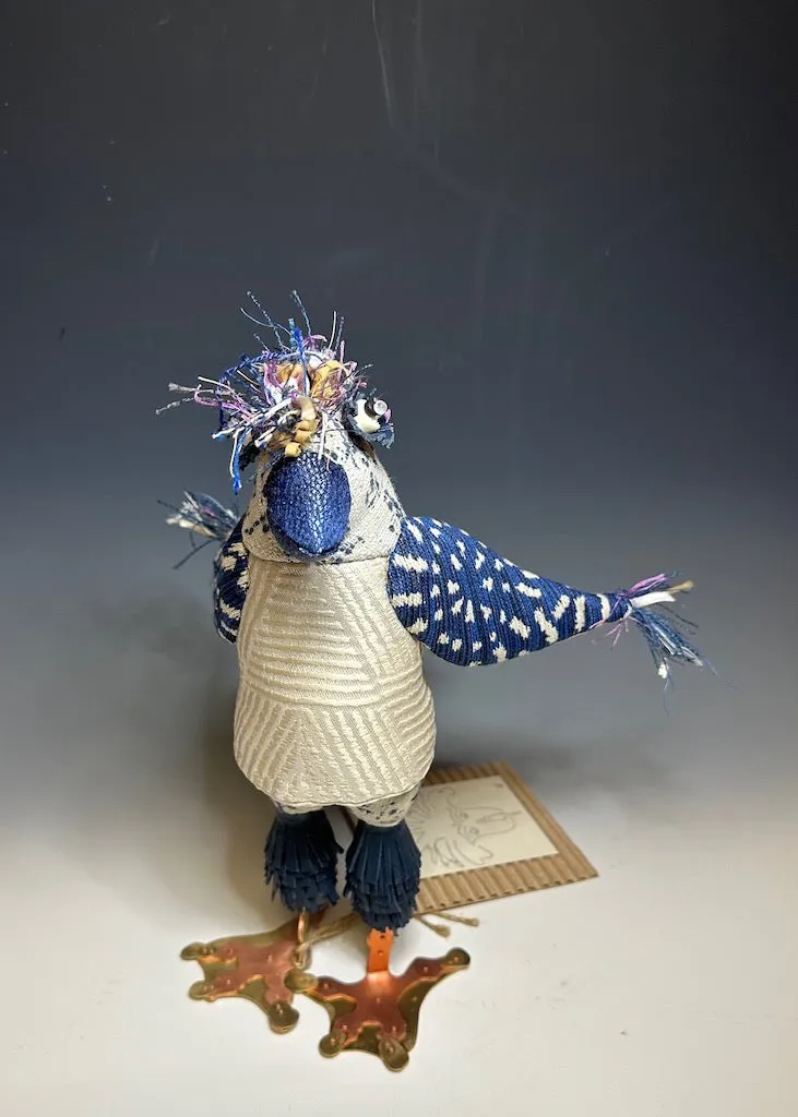BIRDS OF A FEATHER SERIES - "JUDY"  DS812023