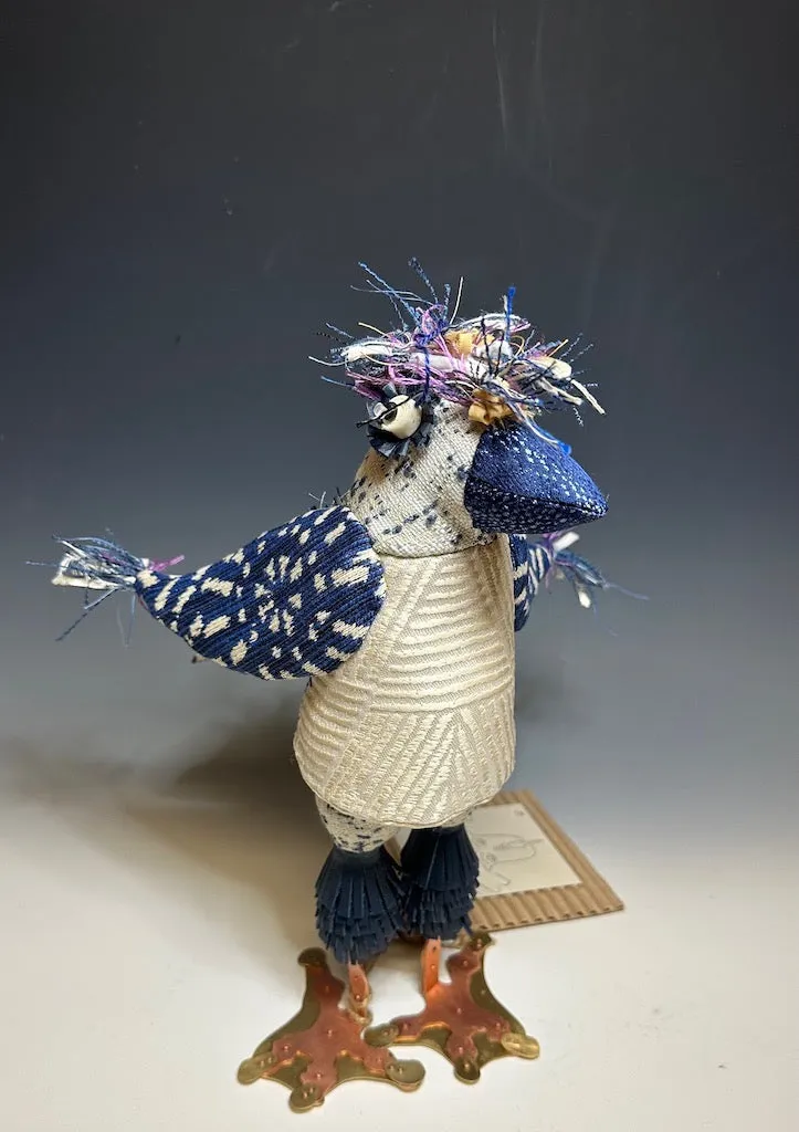 BIRDS OF A FEATHER SERIES - "JUDY"  DS812023