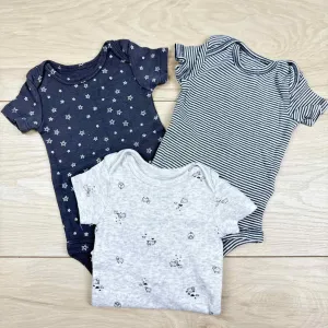 Carter's ONESIE basic