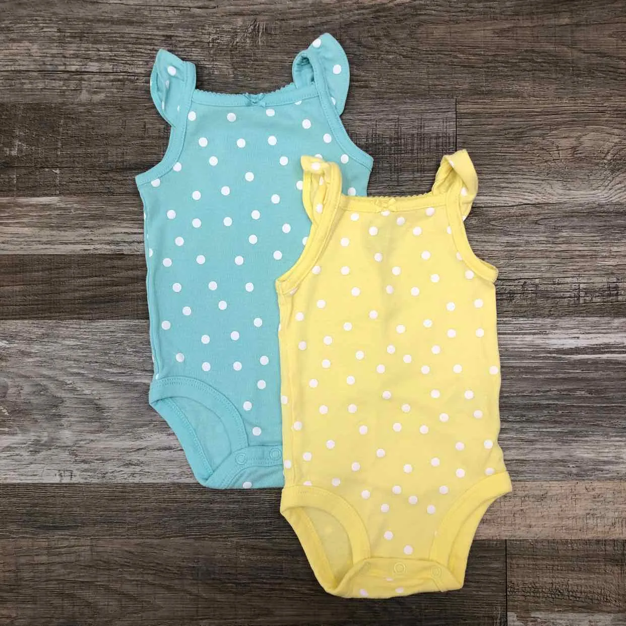 Carter's ONESIE basic
