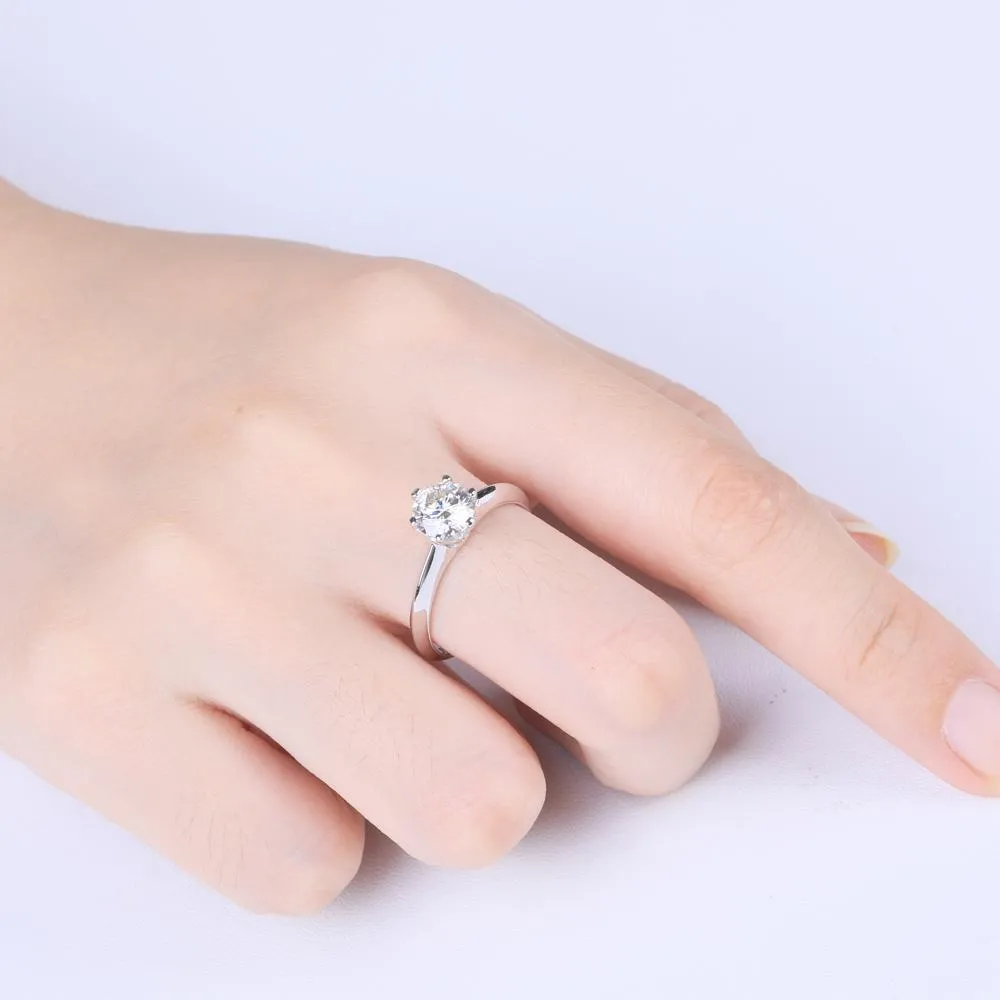 Classic Six Claw Setting with Knife Edge Shank, 1.00ct Round Cut