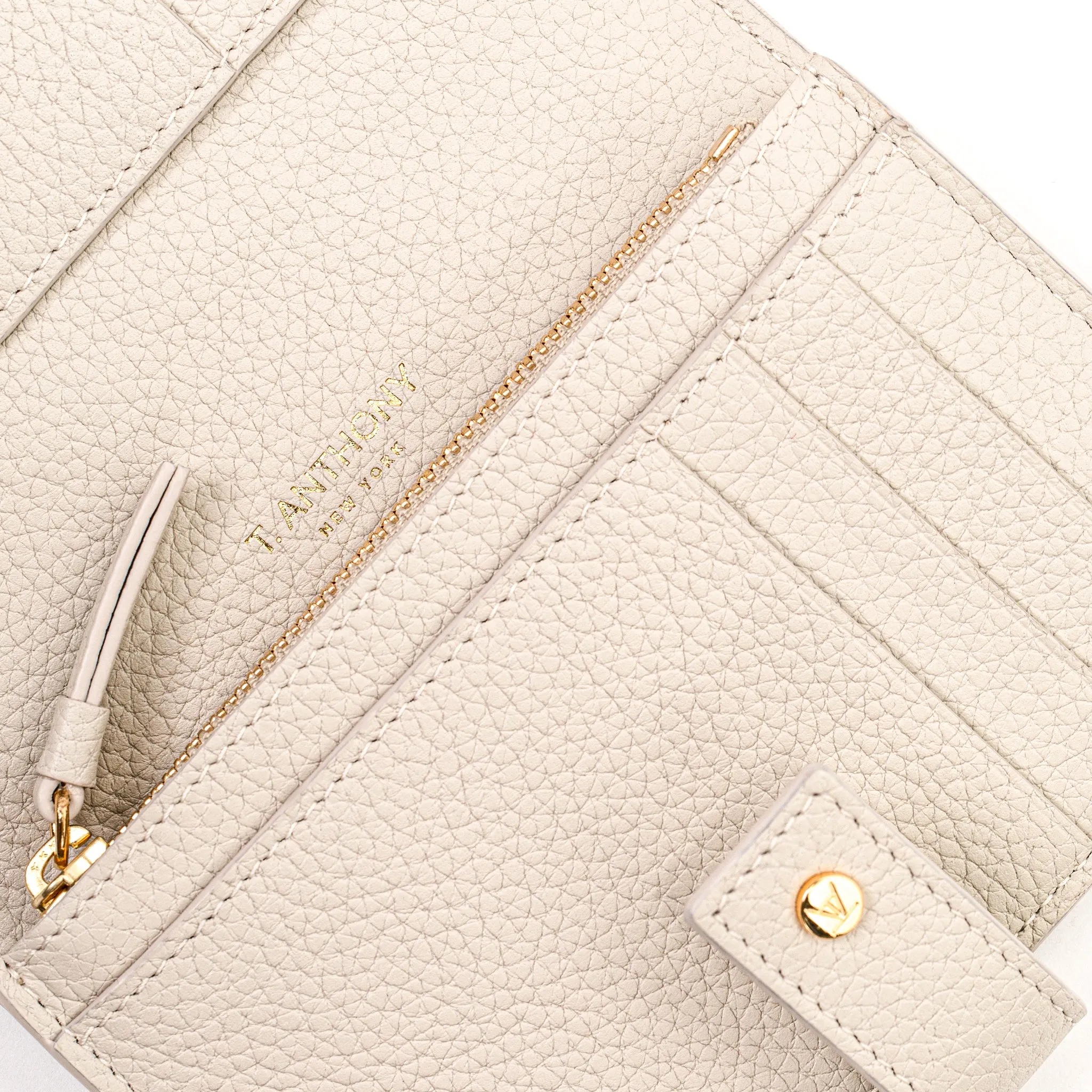 COMPACT TAB WALLET