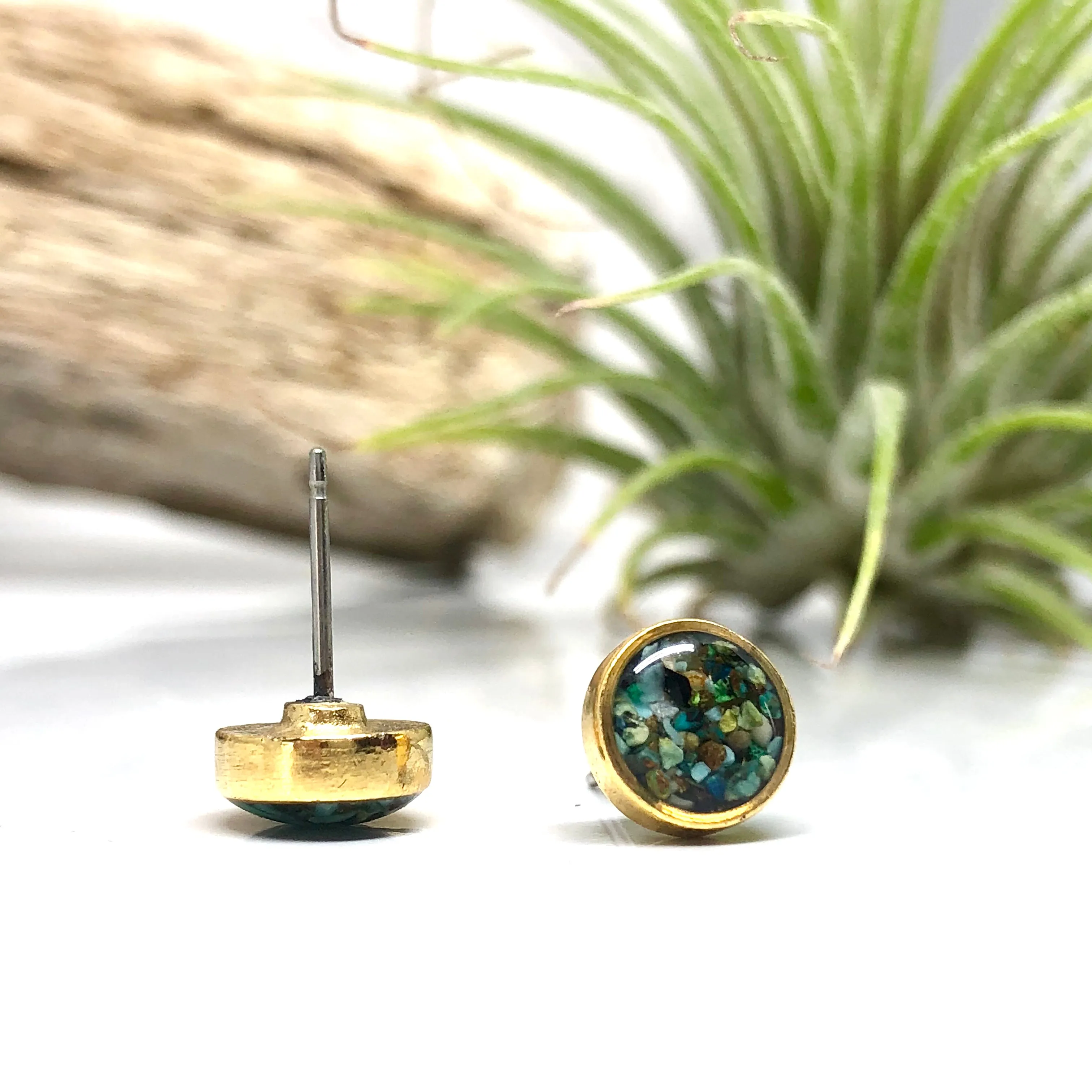 Crushed stones Post -Circle Arizona Turquoise Studs