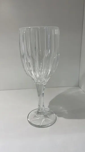 Crystal goblet with cut design set of 4