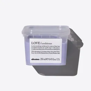 Davines LOVE Smoothing Conditioner