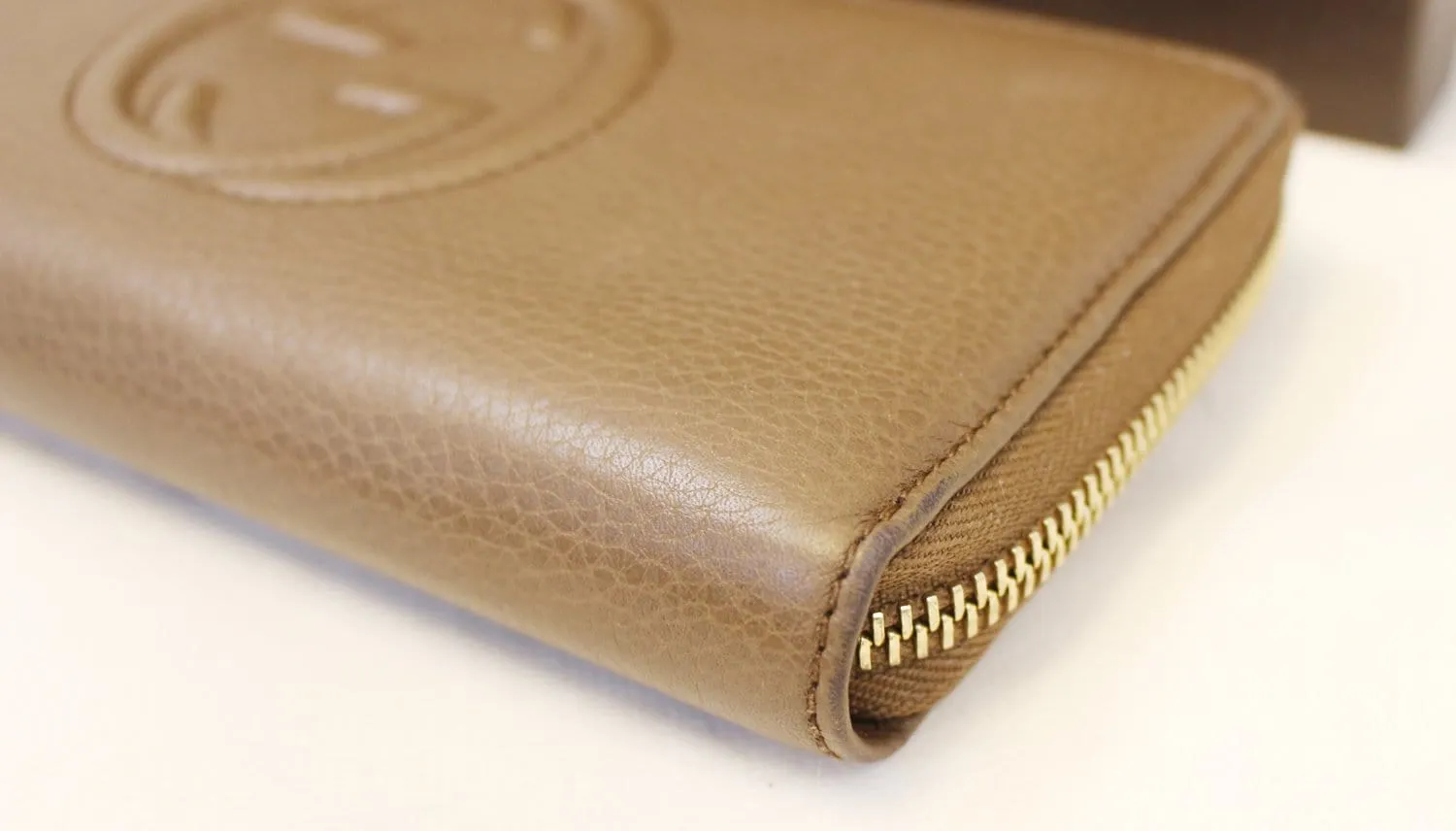GUCCI Interlocking G Medium Brown Leather Long Wallet