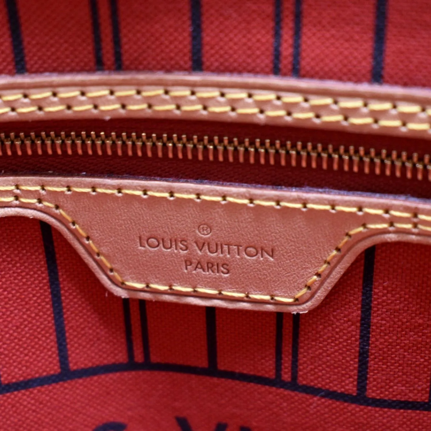 LOUIS VUITTON  Neverfull MM Monogram Canvas Tote Bag Brown/Red