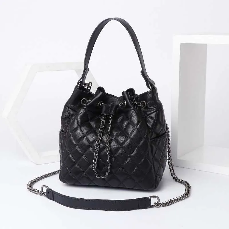 Metal chain Drawstring woman bucket bag real leather women handbags casual