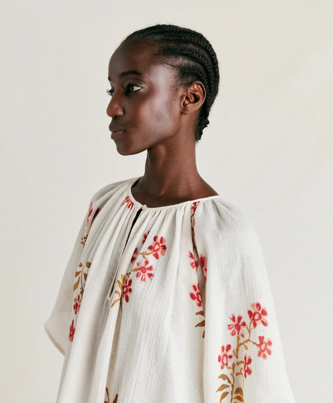 Momoni - Tarida Gauze Blouse - Cream & Dark Cherry