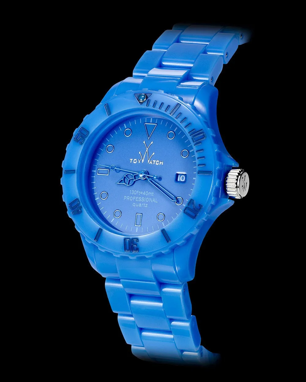MONOCHROME LIGHT BLUE