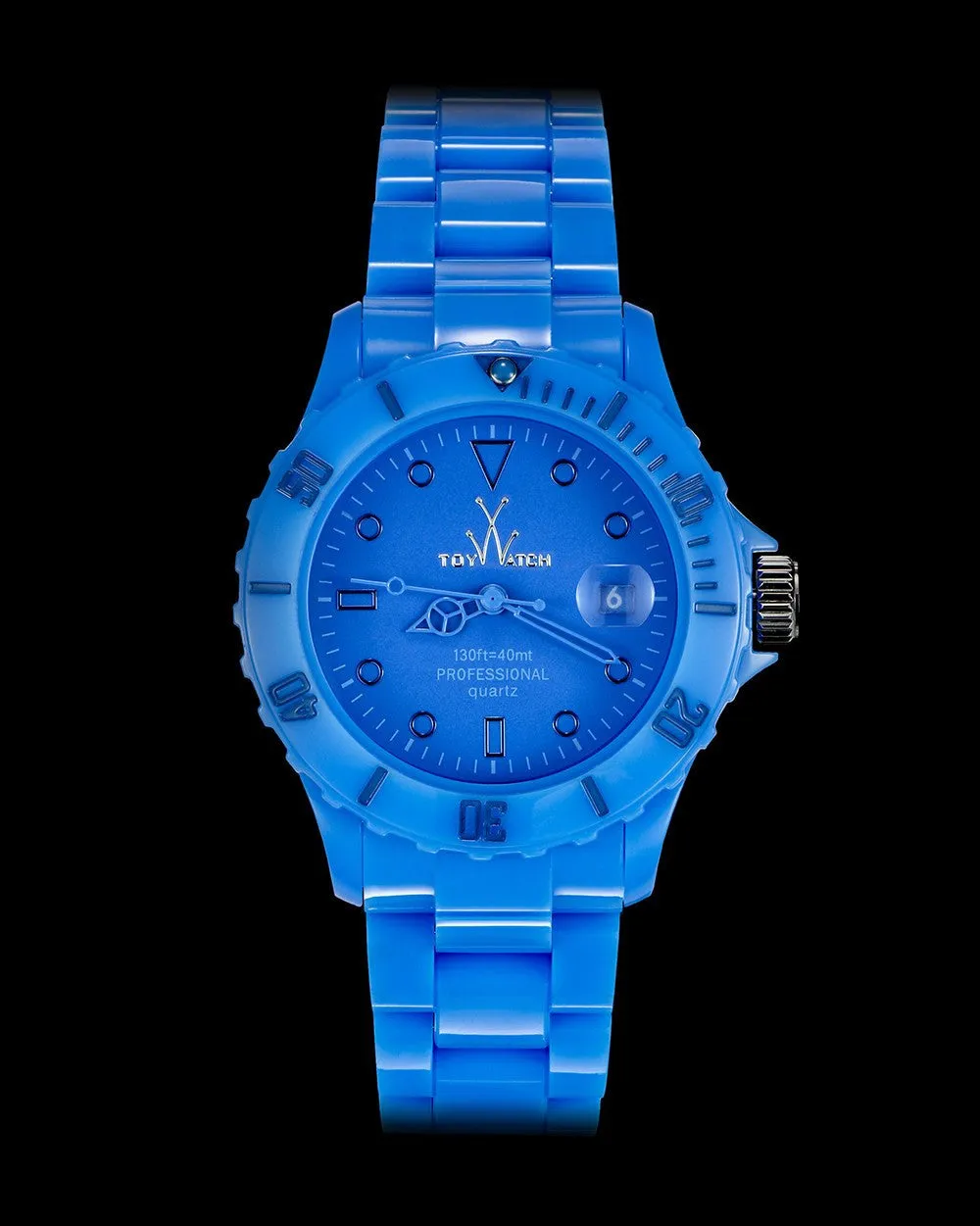 MONOCHROME LIGHT BLUE