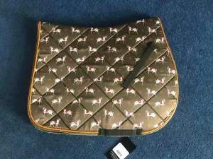 New hkm olive green satin look saddle pad FREE POSTAGE🟢