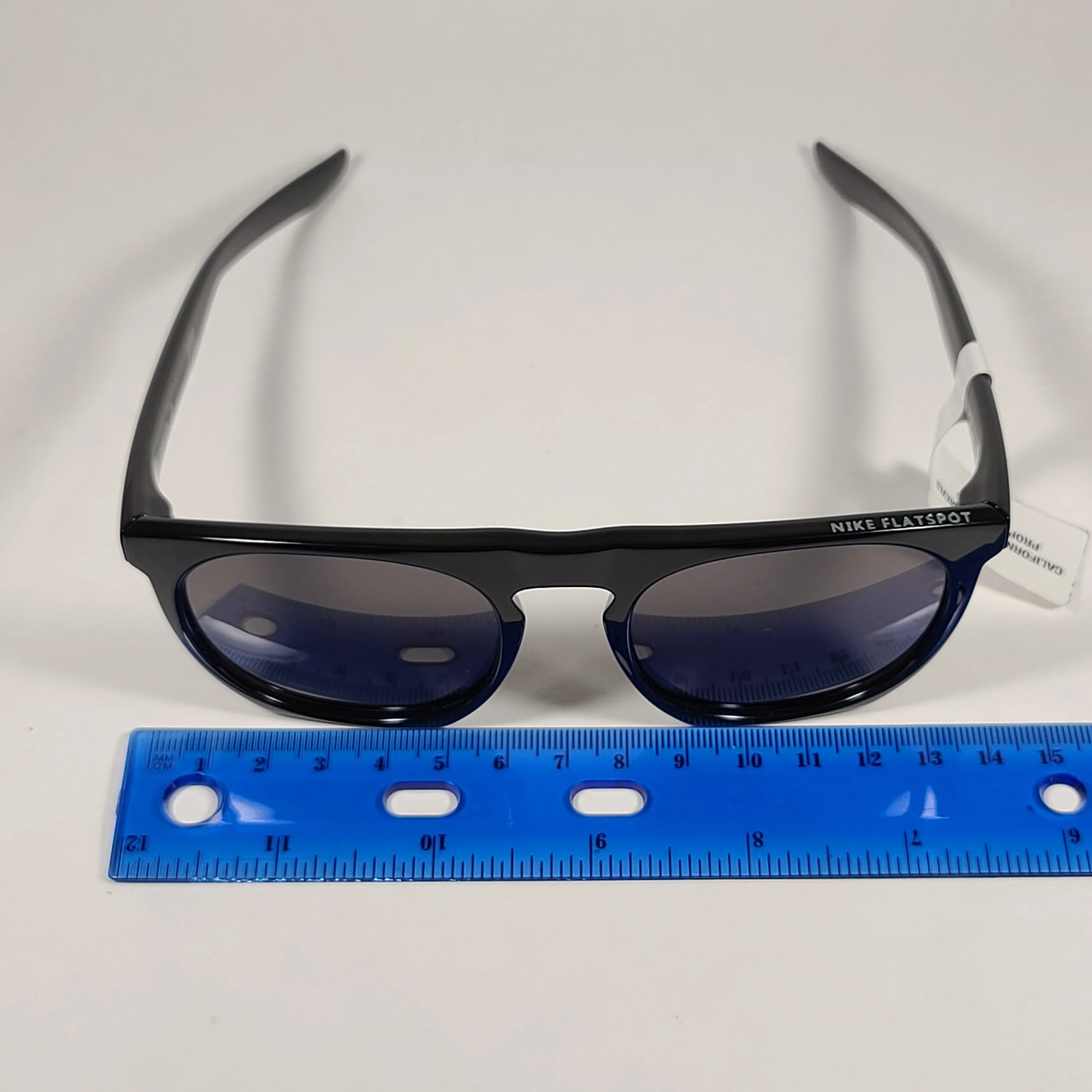 Nike Flatspot Round Sunglasses EV0923 001 Shiny Black Flat Top Frame Gray Lens