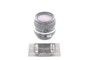 Nikon 28mm f3.5 Nikkor AI-s