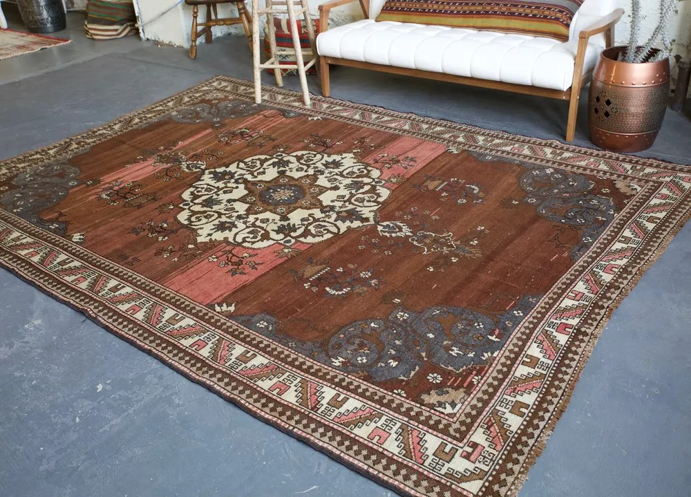 Old Kars Rug 7ft x 10ft