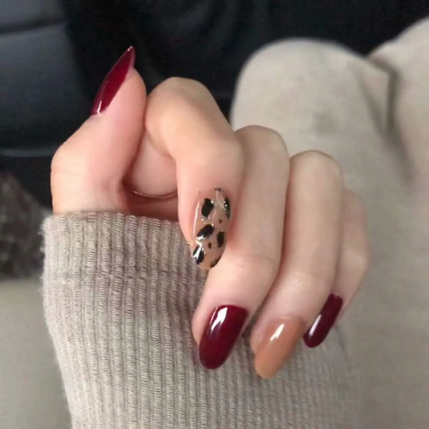Red And Leopard Almond Tip Press On Nails Kit
