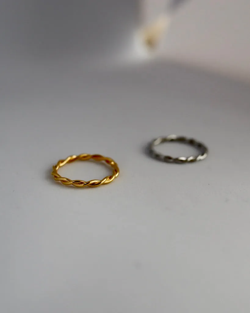 shiny twist ring