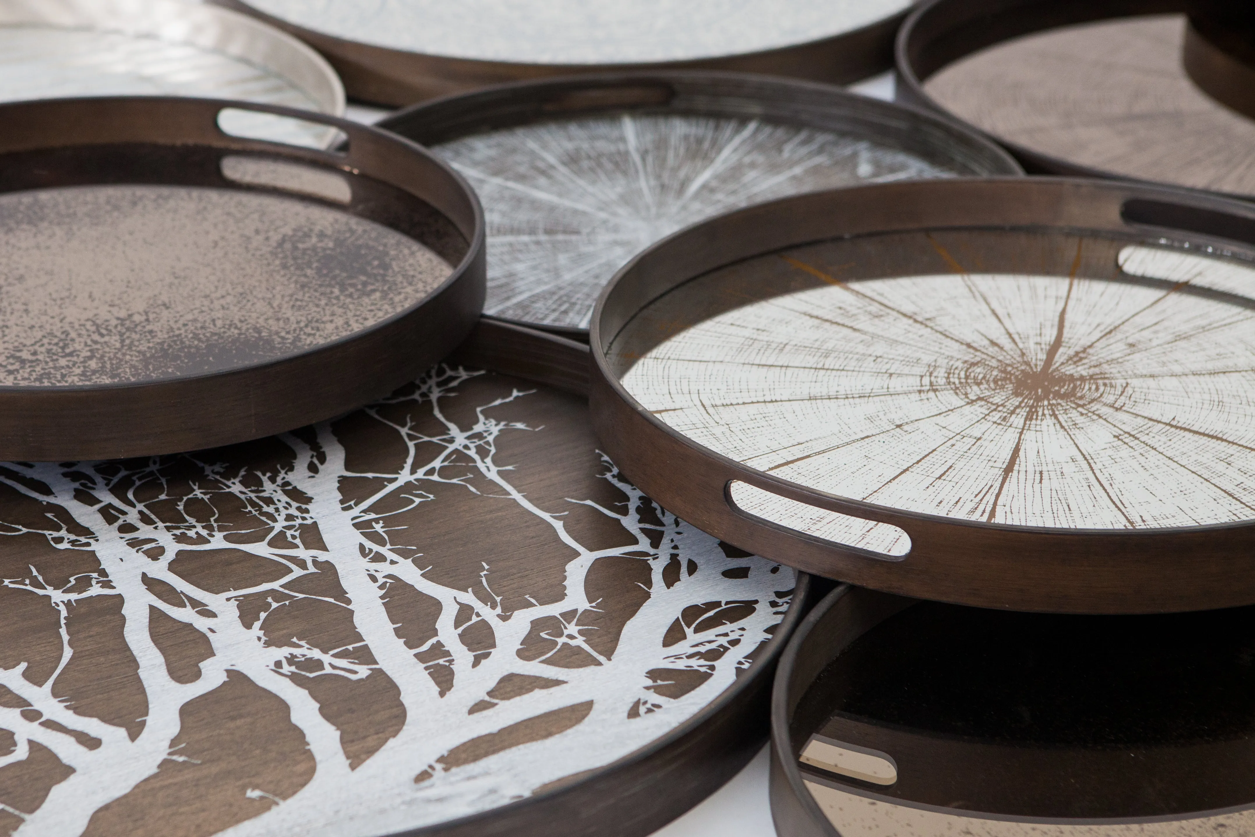 slice mirror tray