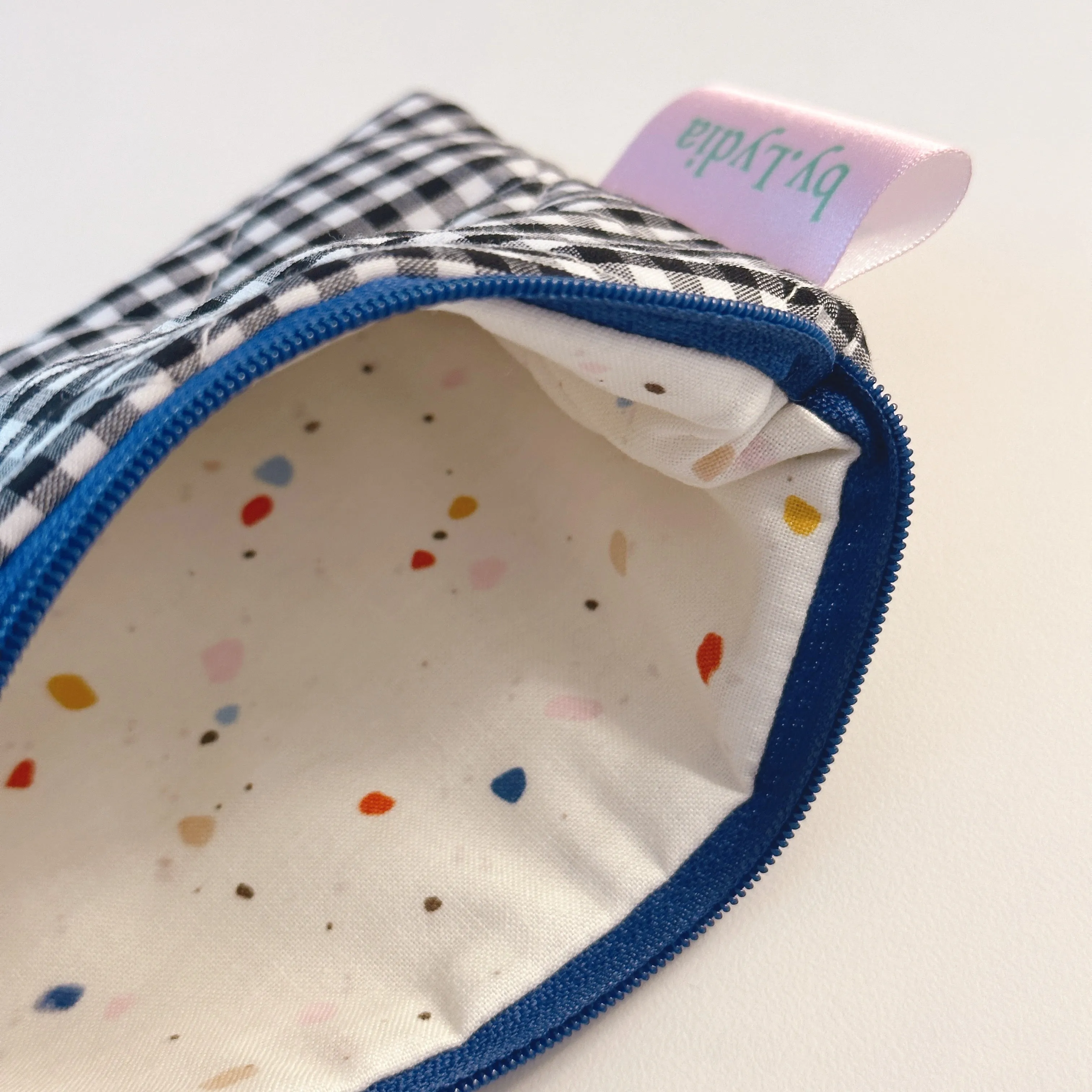 Small Flat Pouch - Black Gingham