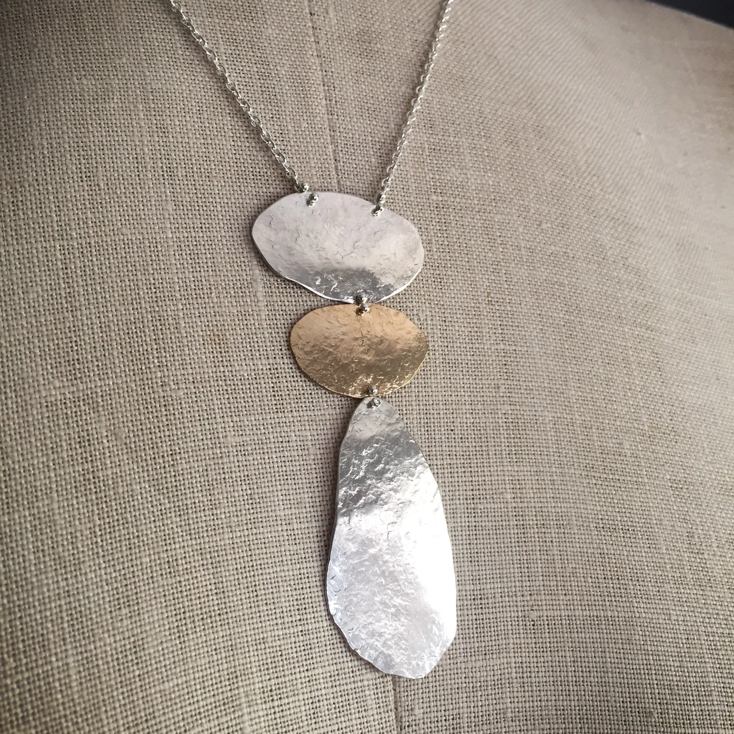 Standing stone necklace