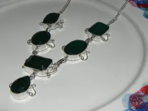 Stone   Sterling Necklace w/ Emerald