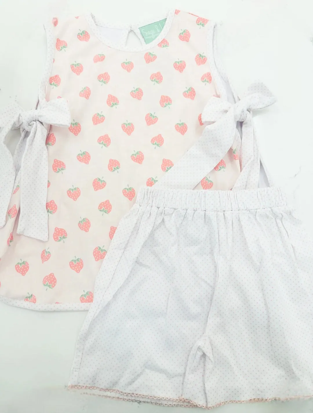 Strawberry Short Set w/ Bow Ties