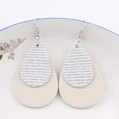 Striped Leather Glitter Hang Earrings Silver