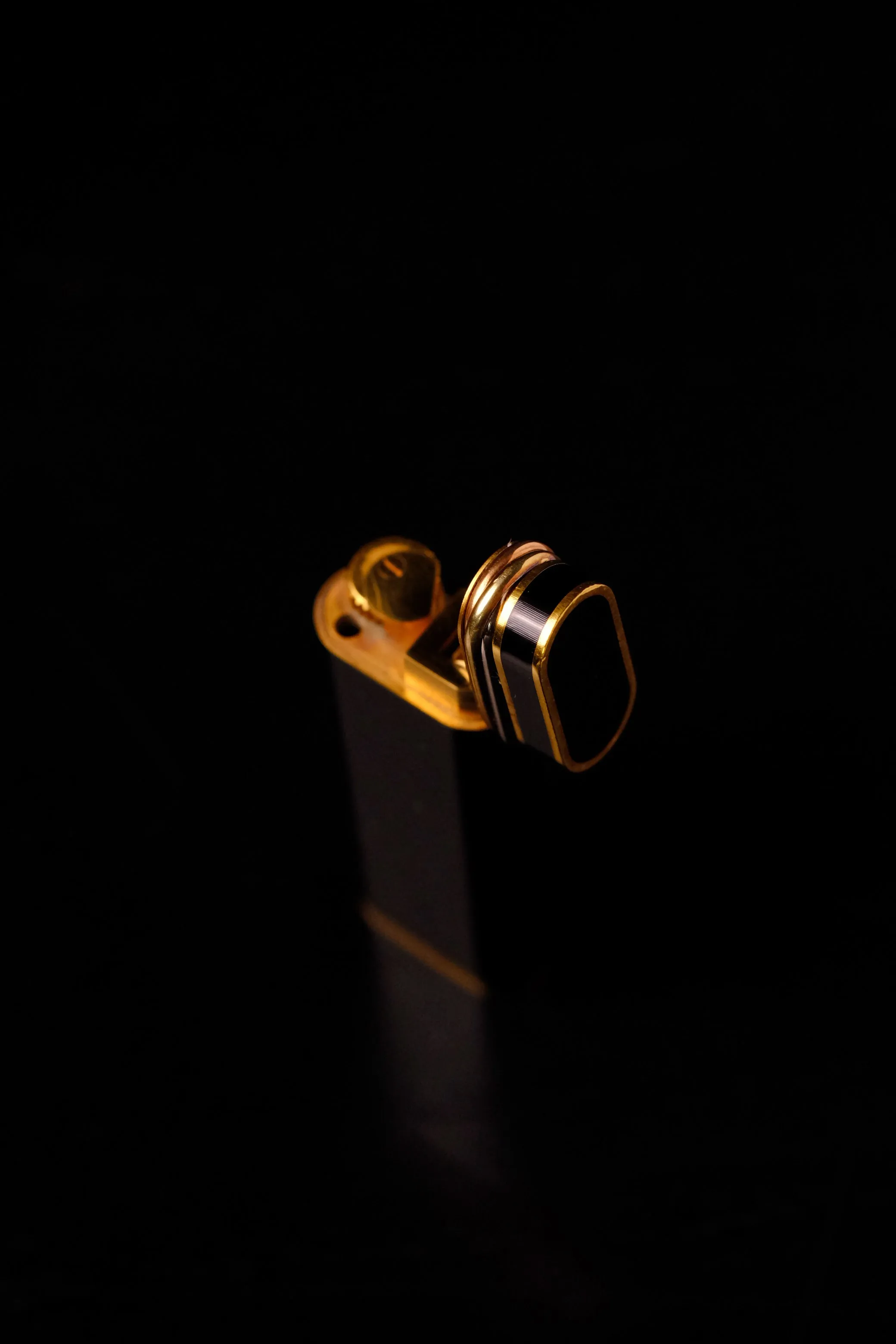 Vintage Cartier Must de Lighter w/Box