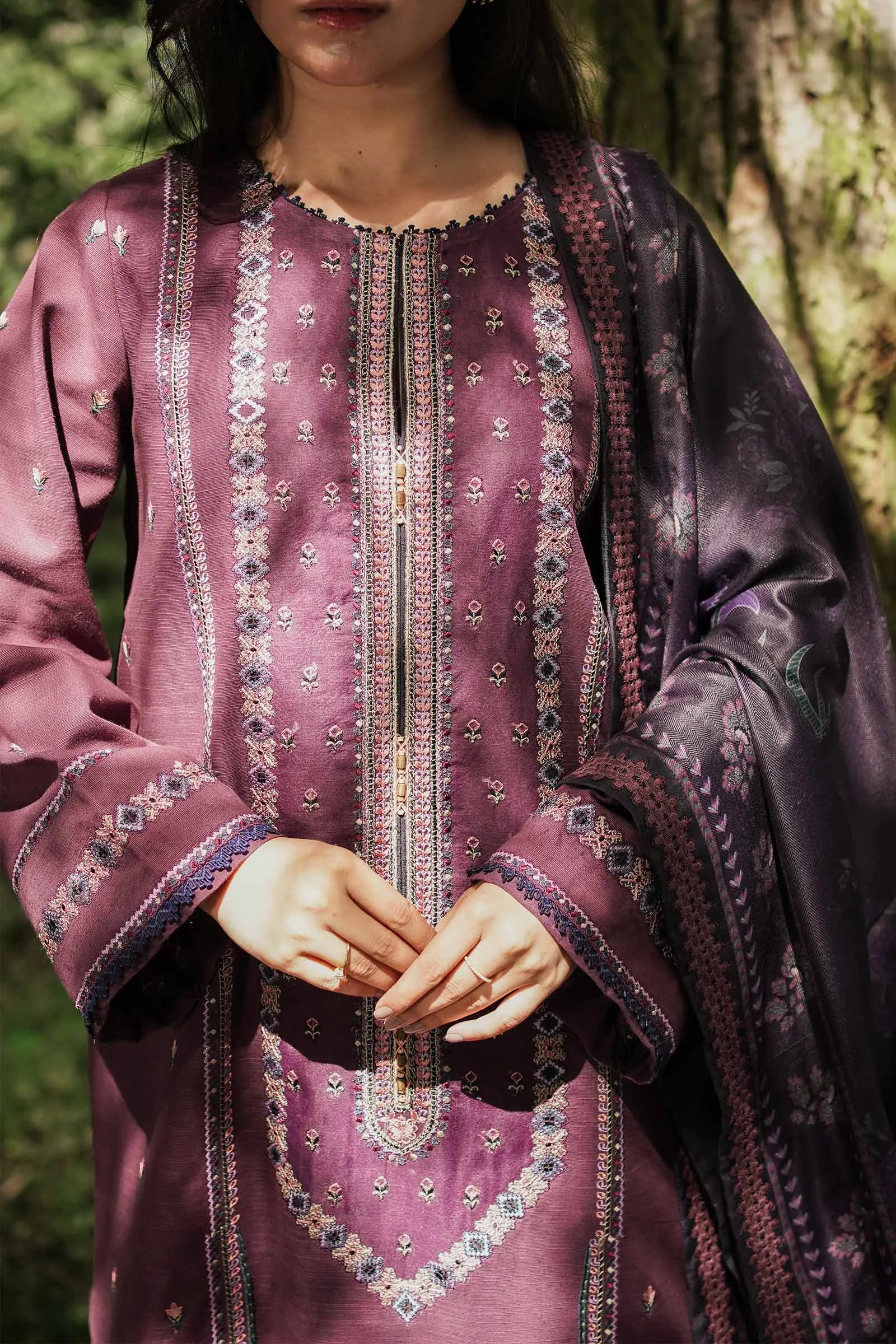 ZW22-2B | Zara Shahjahan Coco Winter Collection 2022 | Unstitched Embroidered Khaddar Linen  Suits